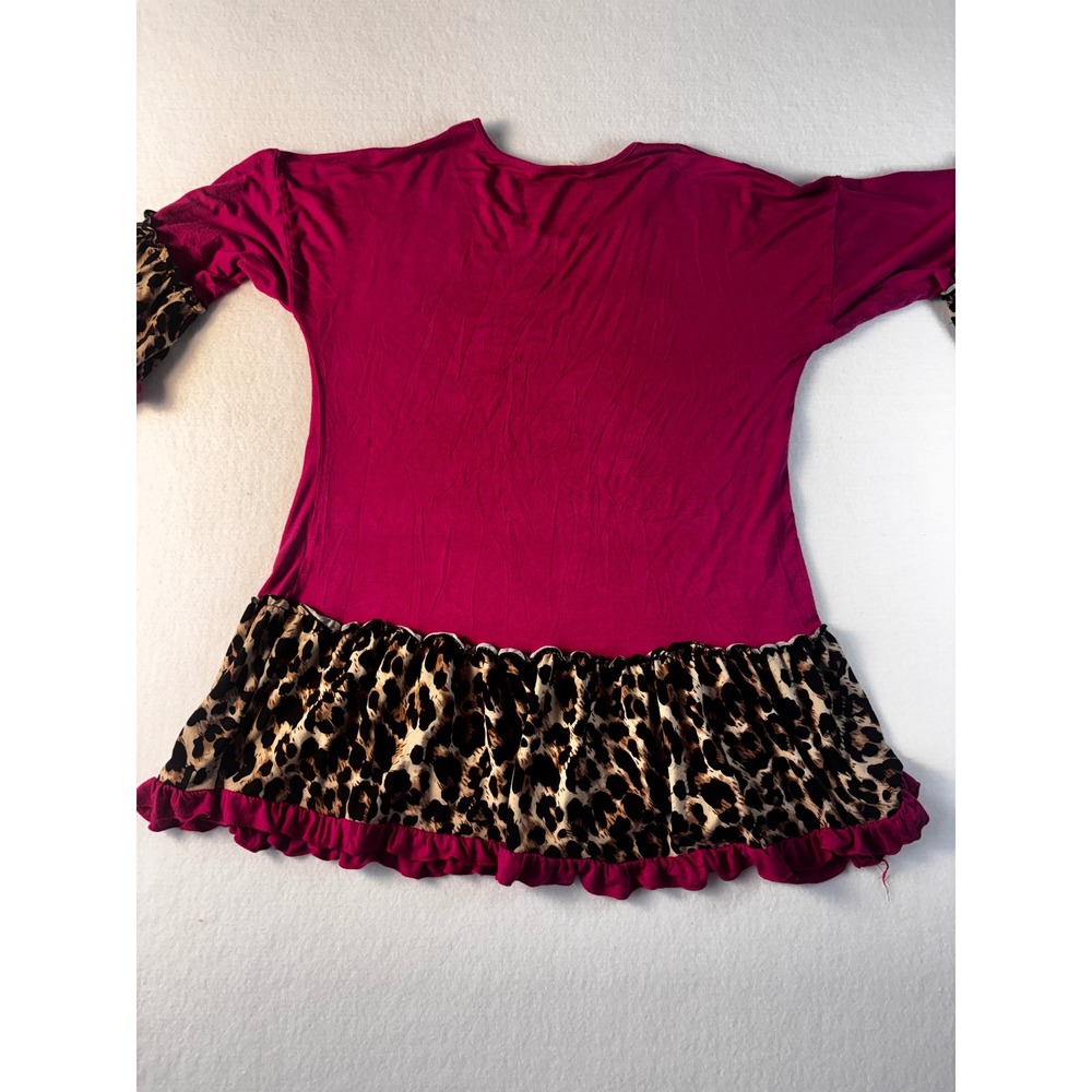 Southern Stitch Magenta Pink Leopard Print Ruffle Bell Sleeve Tunic Top Medium - Picture 8 of 9